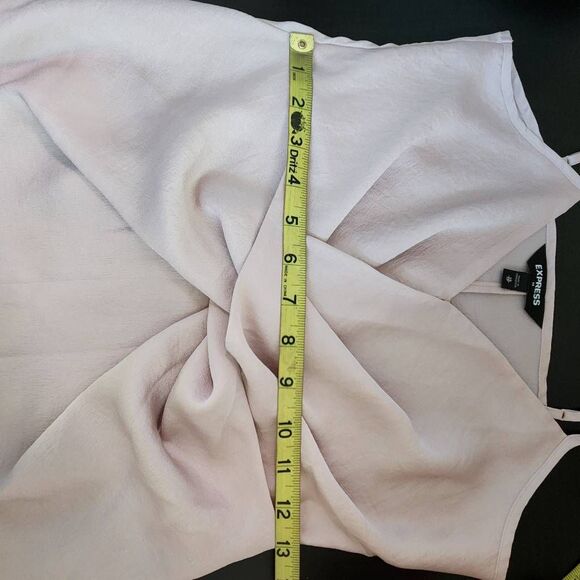 Express Pink Camisole with Twist Detail Size XS Express Ballet Pink Tank Top - Picture 5 of 9
